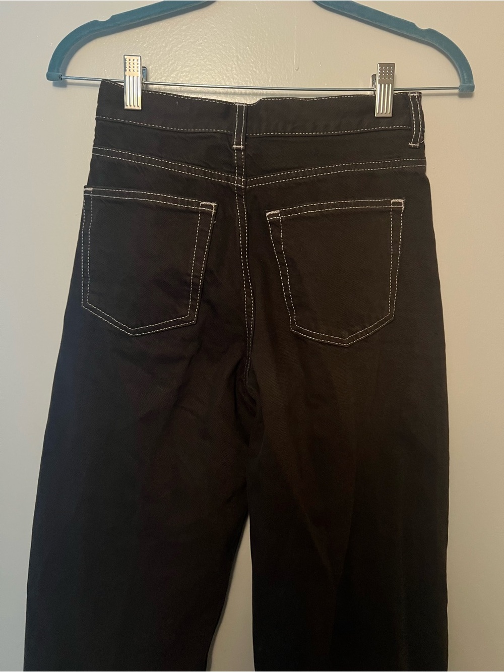 Dark Brown High-Waist Jeans with Contrast Stitching